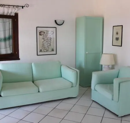 Residence Liscia Di Vacca Hébergement de vacances *